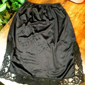 Sexy Vintage Medium 23" Long Black Lace Half Slip